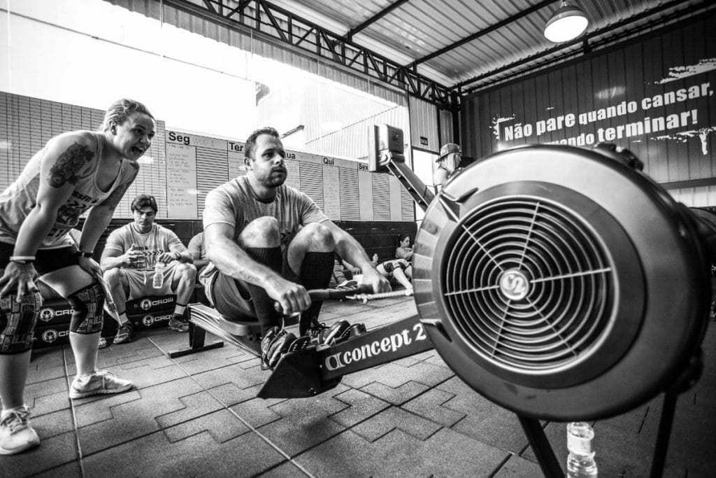 Crossfit vs Gym: Which One Is Better For YOU?